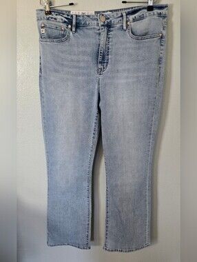 Seven 7 | NWT Light Wash High Rise Bootcut Jeans Size 12